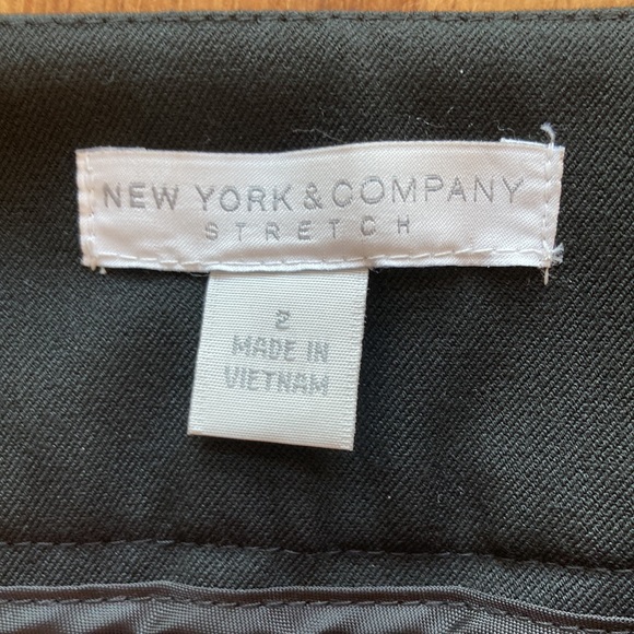 EUC New York & Company Stretch Slacks, size 2, black - Picture 6 of 7